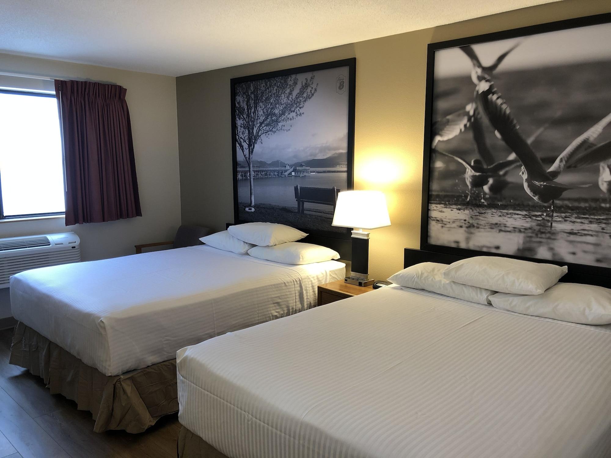 ซูเปอร์ 8 บาย วินด์แฮม ซัลมอน อาร์ม Hotel แซลมอนอาร์ม ภายนอก รูปภาพ