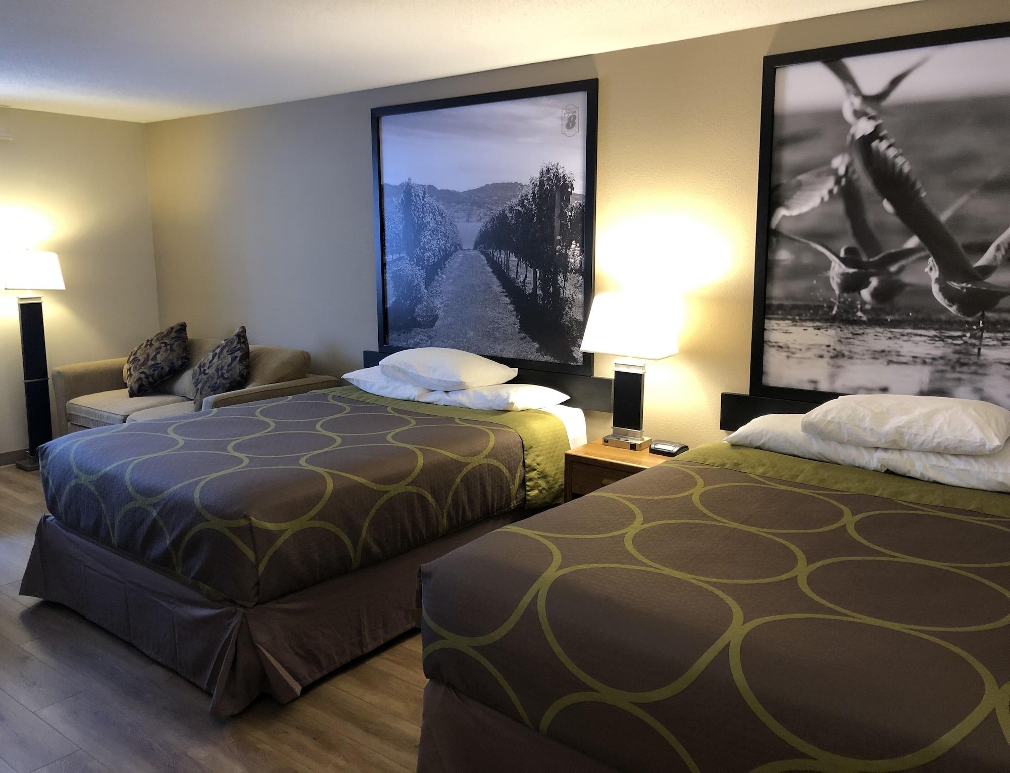 ซูเปอร์ 8 บาย วินด์แฮม ซัลมอน อาร์ม Hotel แซลมอนอาร์ม ภายนอก รูปภาพ