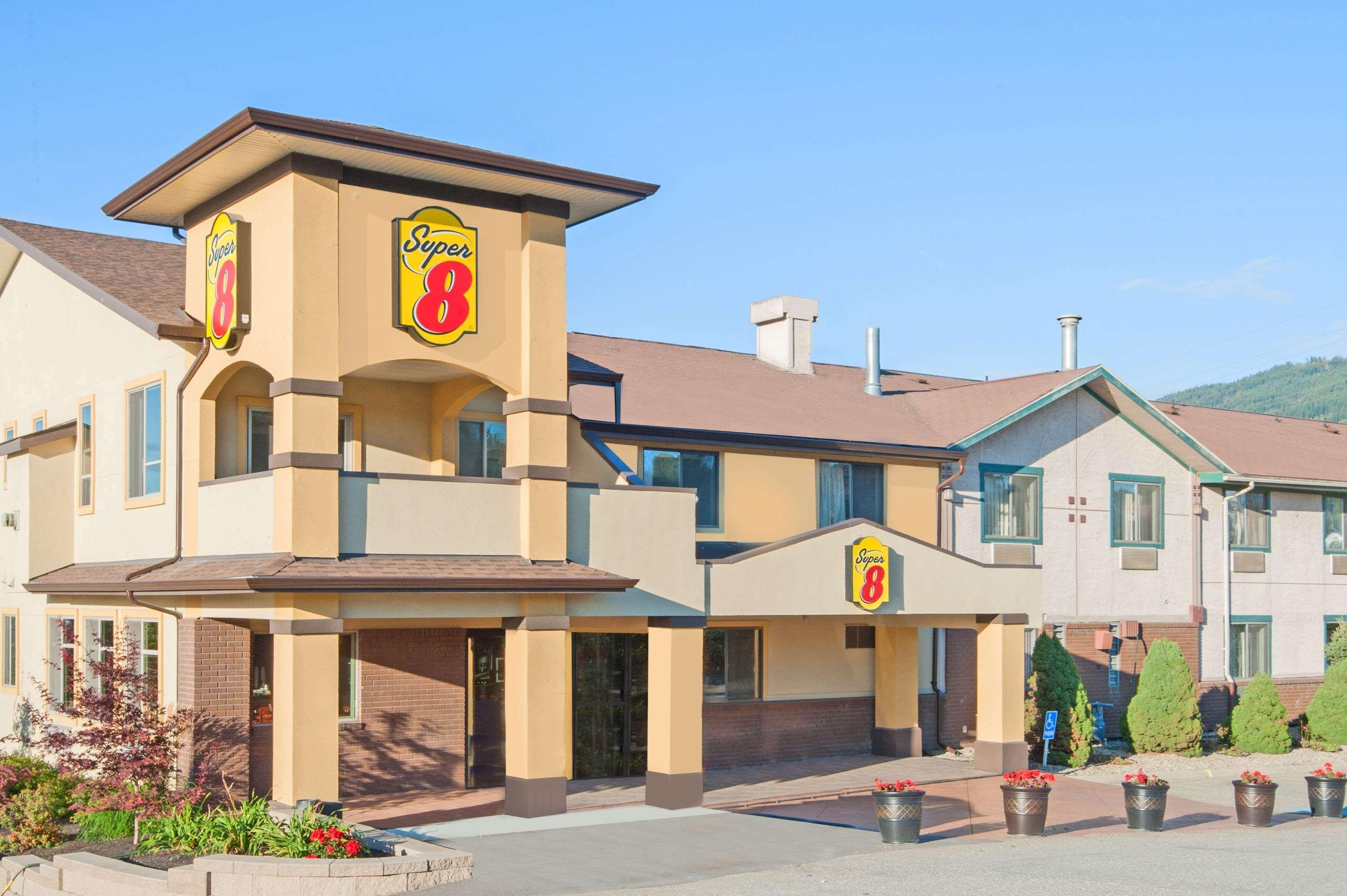 ซูเปอร์ 8 บาย วินด์แฮม ซัลมอน อาร์ม Hotel แซลมอนอาร์ม ภายนอก รูปภาพ